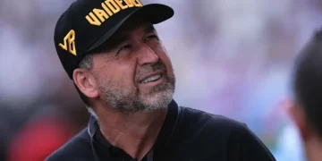 Augusto Melo faz reunião no Corinthians e fecha +1 acordo milionário: “Novo parceiro”