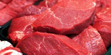 Com mudança do ciclo pecuário, disponibilidade de carne no Brasil deve diminuir em 2025.