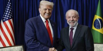 Lula e Trump discutem tarifas e avançam em negociação para reverter medidas contra exportações brasileiras