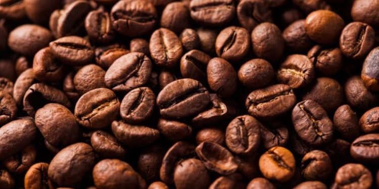 Exportação de café do Brasil totaliza 36,9 milhões de sacas no acumulado de 2025